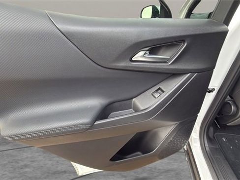 Used 2025 Chevrolet Equinox LT image 39