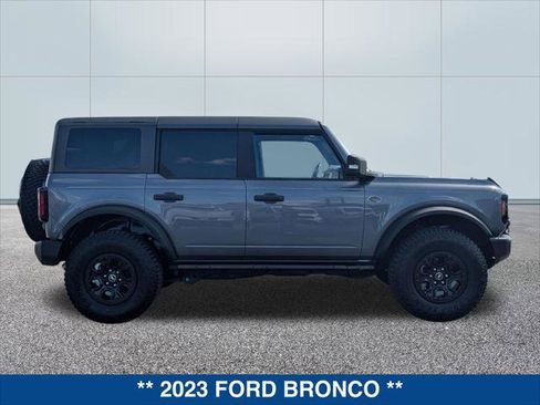 Used 2023 Ford Bronco Wildtrak image 6