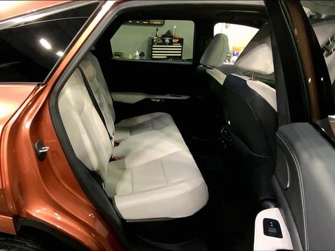 Certified 2025 Lexus RX 350 Premium image 19