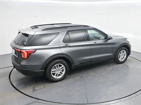 New 2026 Ford Explorer Active w/ Active Comfort Package image 28