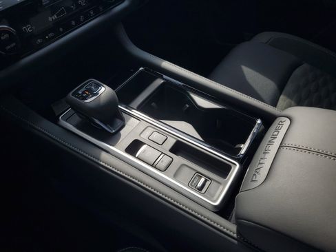 New 2026 Nissan Pathfinder SV image 10