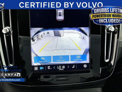 Certified 2025 Volvo XC40 B5 Core AWD/4WD image 27