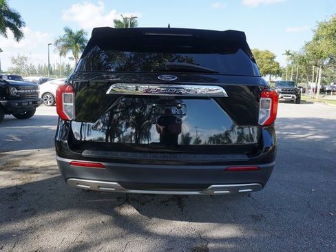 Used 2020 Ford Explorer XLT w/ Equipment Group 202A image 25