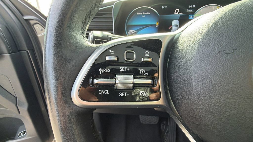 Used 2022 Mercedes-Benz GLE 350 4MATIC image 16