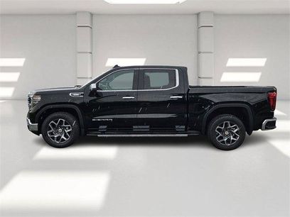 New 2025 GMC Sierra 1500 SLT w/ SLT Premium Package