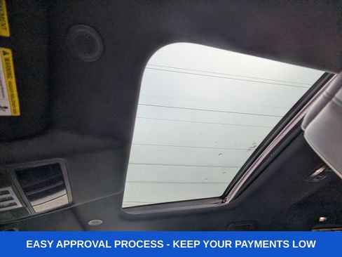 Used 2022 Land Rover Discovery S R-Dynamic image 24