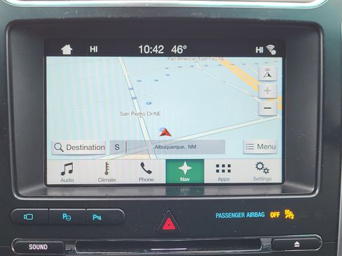 Used 2017 Ford Explorer Platinum image 32