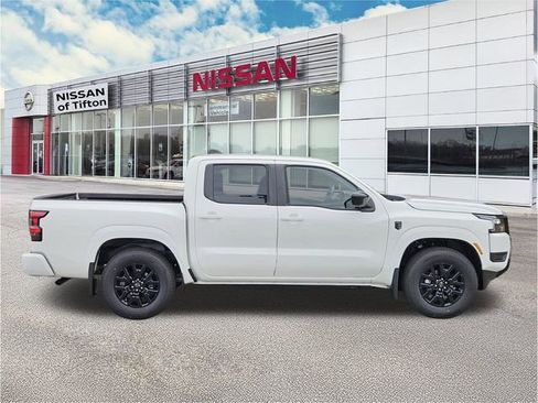 New 2026 Nissan Frontier SV w/ Tow Package image 3