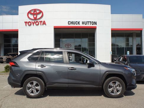 Used 2024 Toyota RAV4 XLE image 1