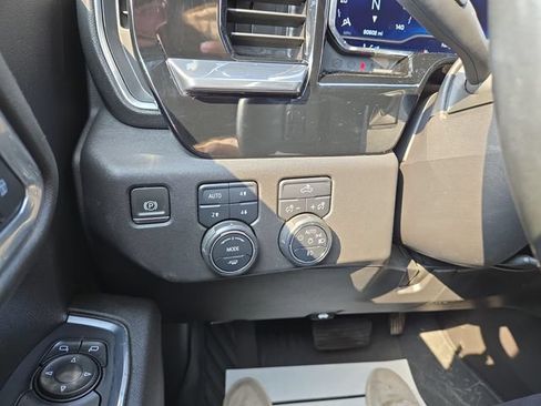 Used 2024 Chevrolet Silverado 1500 LT Trail Boss AWD/4WD image 20