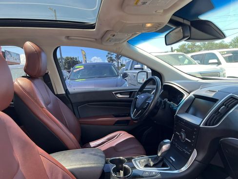 Used 2015 Ford Edge Titanium w/ Equipment Group 302A FWD image 17