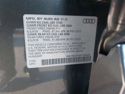 Used 2025 Audi Q3 2.0T Premium Plus w/ Premium Plus Package AWD/4WD image 15