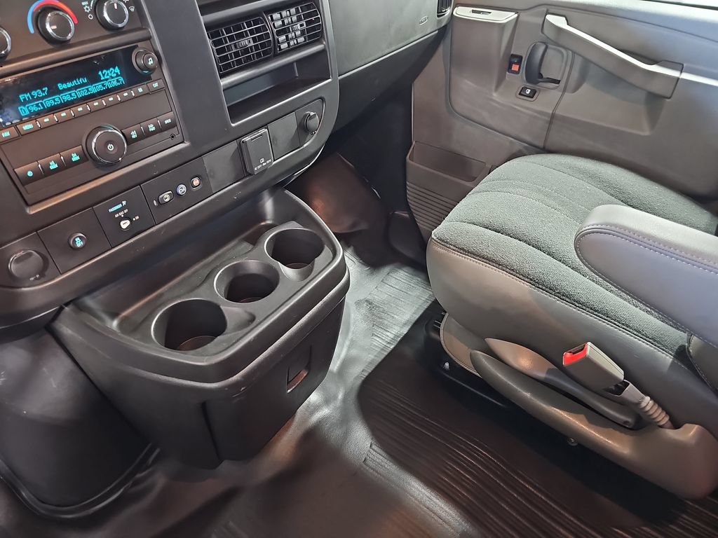 Used 2025 Chevrolet Express 2500 w/ Driver Convenience Package RWD image 21