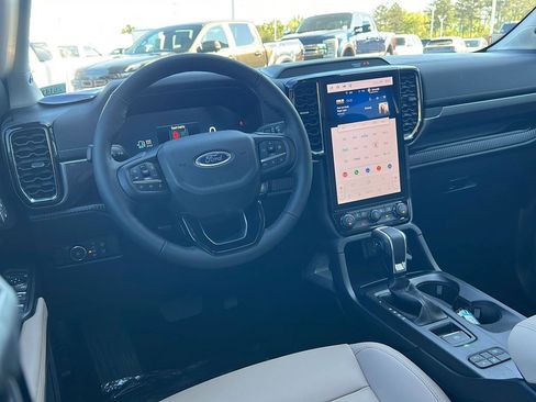 New 2026 Ford Ranger Lariat image 18
