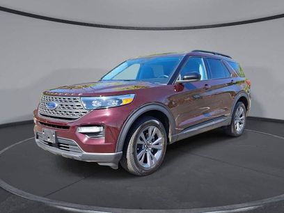 Certified 2023 Ford Explorer XLT w/ Equipment Group 202A