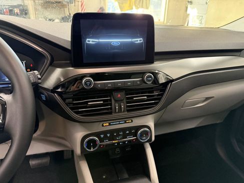 New 2026 Ford Escape Active w/ Cold Weather Package image 16