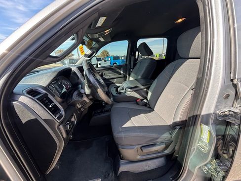 Used 2023 RAM 3500 Tradesman image 12