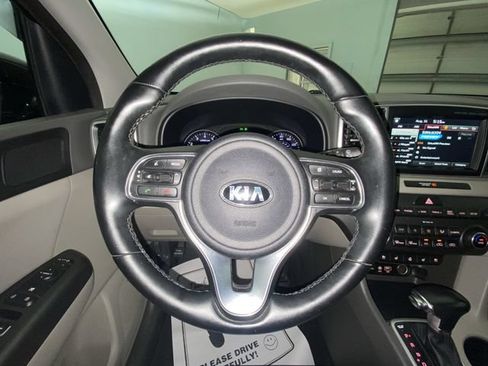Used 2017 Kia Sportage EX w/ EX Technology Package AWD/4WD image 14