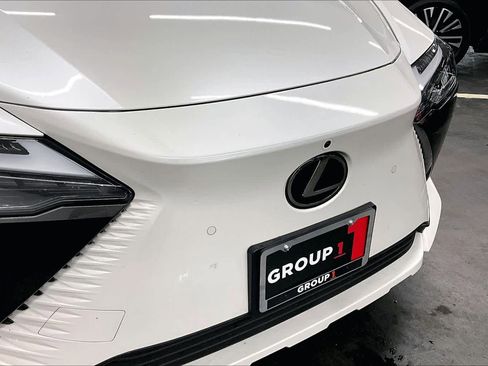 Used 2023 Lexus RZ 450e Premium w/ Technology Package image 29