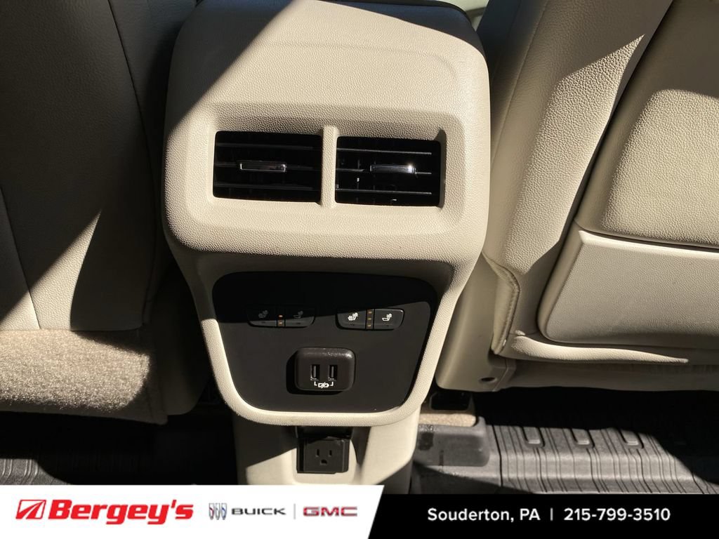 Certified 2020 GMC Terrain Denali w/ Denali Premium Package AWD/4WD image 25