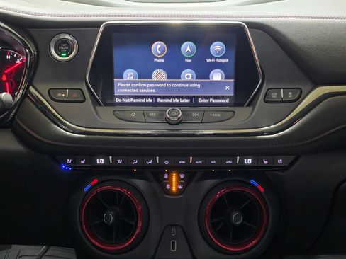 Used 2021 Chevrolet Blazer RS w/ Enhanced Convenience Package FWD image 18
