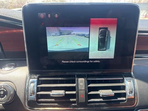 Used 2021 Lincoln Navigator Reserve image 20