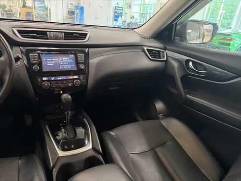 Used 2016 Nissan Rogue SL w/ SL Premium Package AWD/4WD image 25