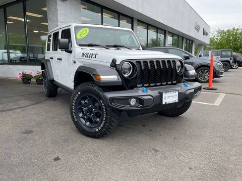 Used 2023 Jeep Wrangler Unlimited w/ Sun & Screen Package AWD/4WD image 3
