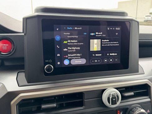 Used 2025 Toyota Tacoma TRD Off-Road image 20