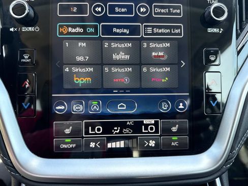Used 2024 Subaru Outback Limited AWD/4WD image 34