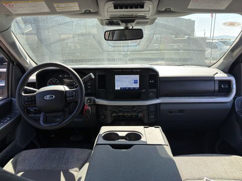 Used 2023 Ford F350 XLT w/ FX4 Off-Road Package AWD/4WD image 10