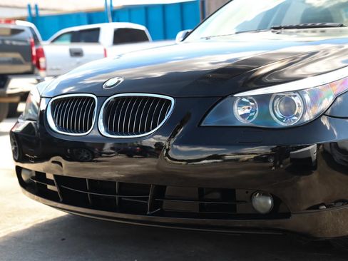 Used 2007 BMW 525i Sedan RWD image 11