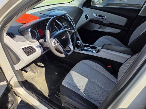 Used 2015 GMC Terrain SLE w/ Convenience Package FWD image 5