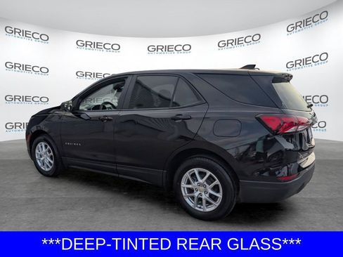 Used 2022 Chevrolet Equinox LS w/ LS Convenience Package FWD image 5