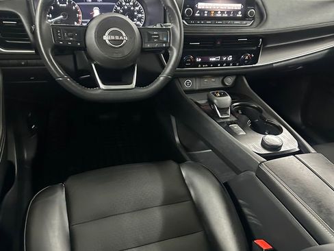 Used 2022 Nissan Rogue SV w/ SV Premium Package AWD/4WD image 21