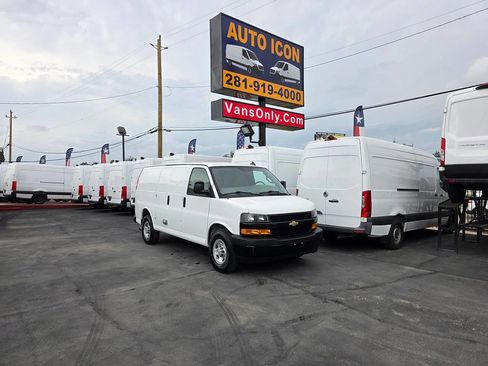 Used 2020 Chevrolet Express 2500 w/ Safety Package image 26