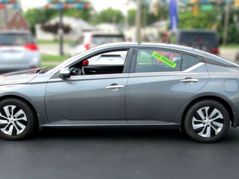 Used 2021 Nissan Altima 2.5 S image 5