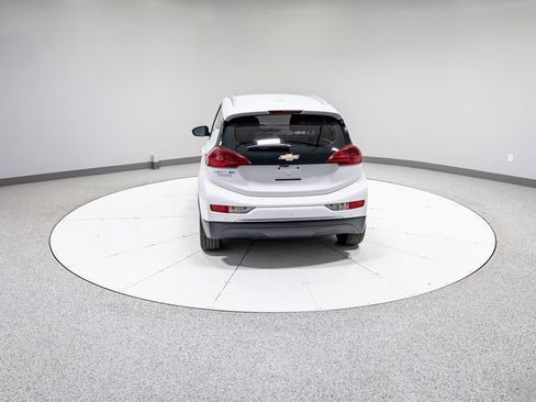 Used 2020 Chevrolet Bolt Premier w/ Infotainment Package image 28