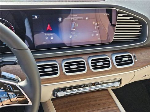 New 2026 Mercedes-Benz GLE 450 4MATIC image 12