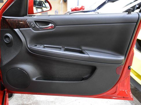 Used 2012 Chevrolet Impala LT image 40