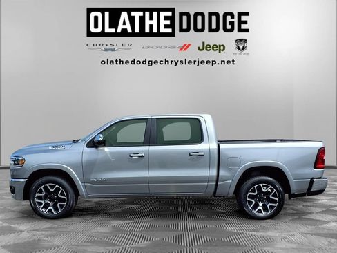 Used 2025 RAM 1500 Laramie AWD/4WD image 18