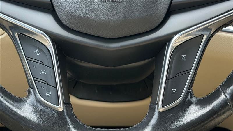Used 2018 Cadillac XT5 Luxury w/ Driver Awareness Package AWD/4WD image 34