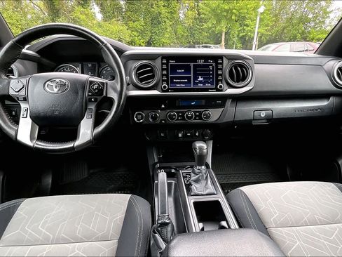 Used 2023 Toyota Tacoma TRD Sport AWD/4WD image 16