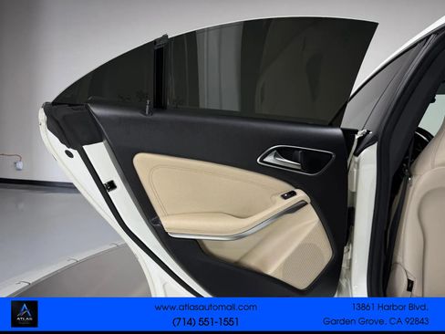 Used 2018 Mercedes-Benz CLA 250 image 14