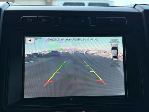 Used 2018 Ford Expedition Limited w/ Equipment Group 301A image 9