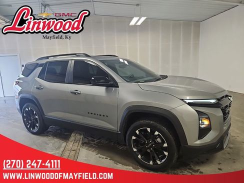 Used 2026 Chevrolet Equinox RS w/ LPO, Floor Liner Package AWD/4WD image 1