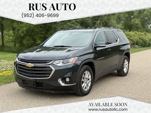Used 2019 Chevrolet Traverse LT w/ LPO, Floor Liner Package AWD/4WD image 1