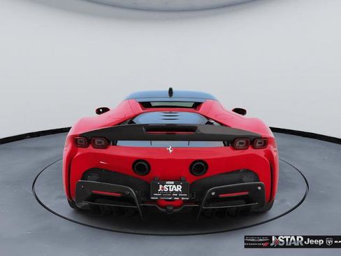 Used 2022 Ferrari SF90 Stradale AWD/4WD image 6