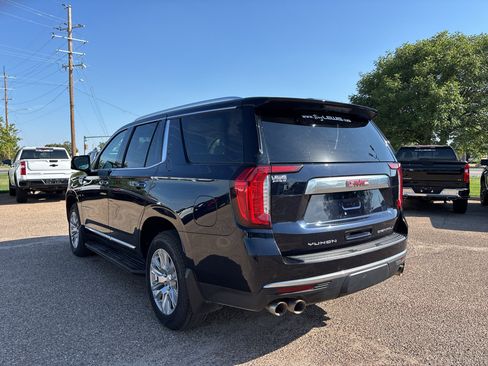 Used 2023 GMC Yukon Denali AWD/4WD image 6