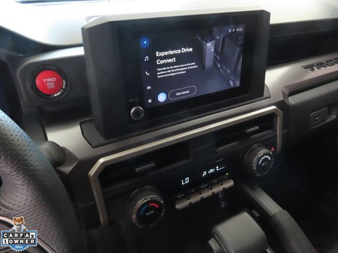 Used 2025 Toyota Tacoma TRD Sport AWD/4WD image 18